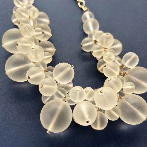 Stunning Semi-frosted Glass Bead Necklace - Picture 2 of 3